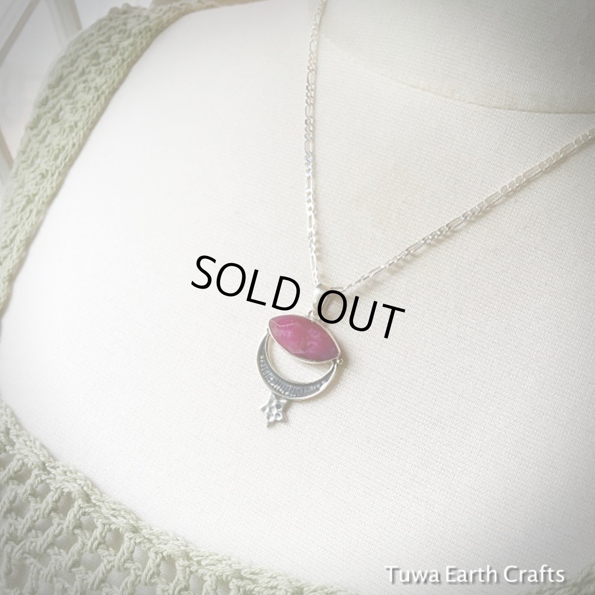 画像6: 1点もの天然ルビー(ファセテッド)ペンダントトップ★月と星デザイン★貴石 (6)