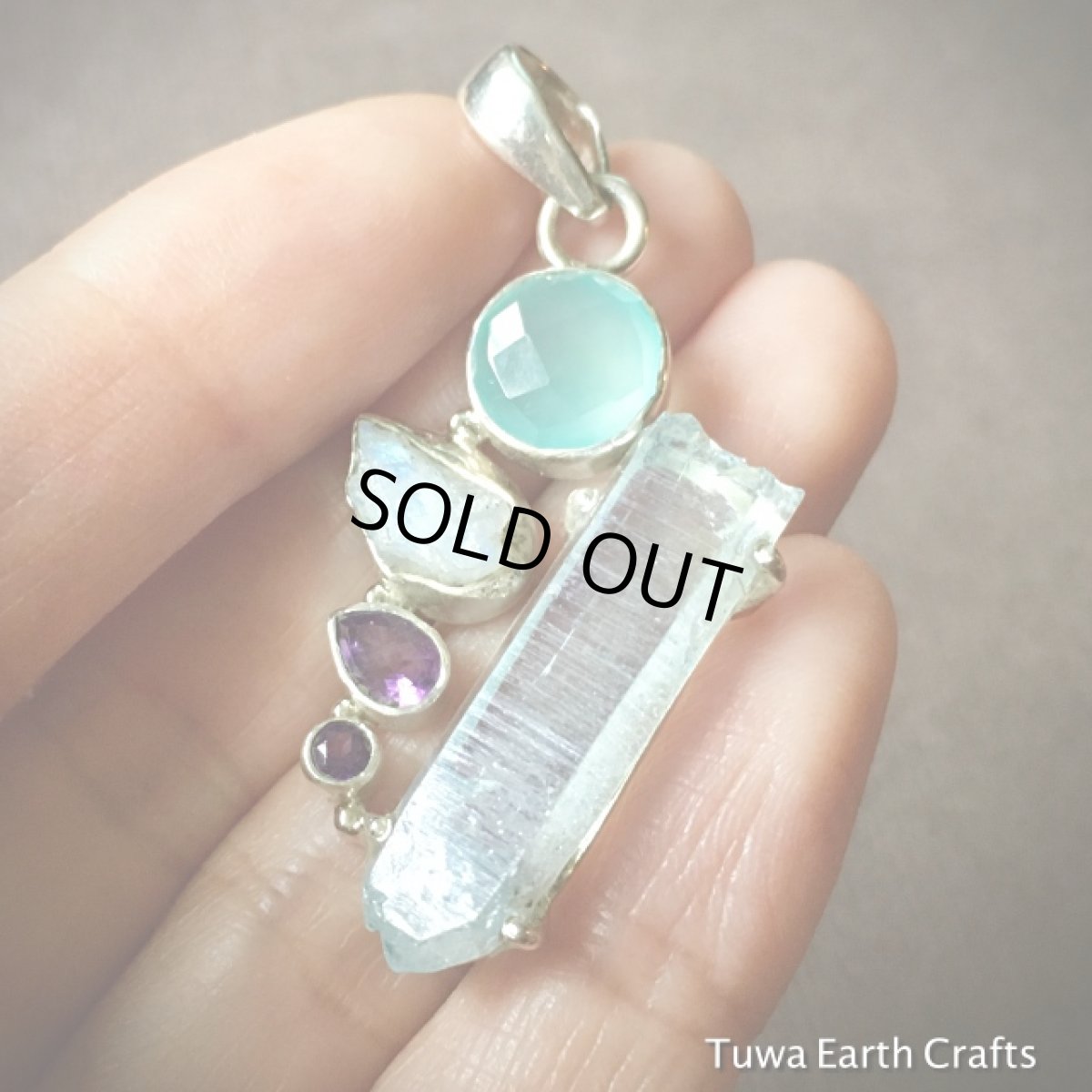 画像13: 【オーラの浄化・自己表現力アップ・良運を引き寄せる】1点物 アクアオーラ ペンダント with レインボームーンストーン原石&アクアカルセドニー&アメジスト スターリングシルバー ヒーリングジュエリー (13)
