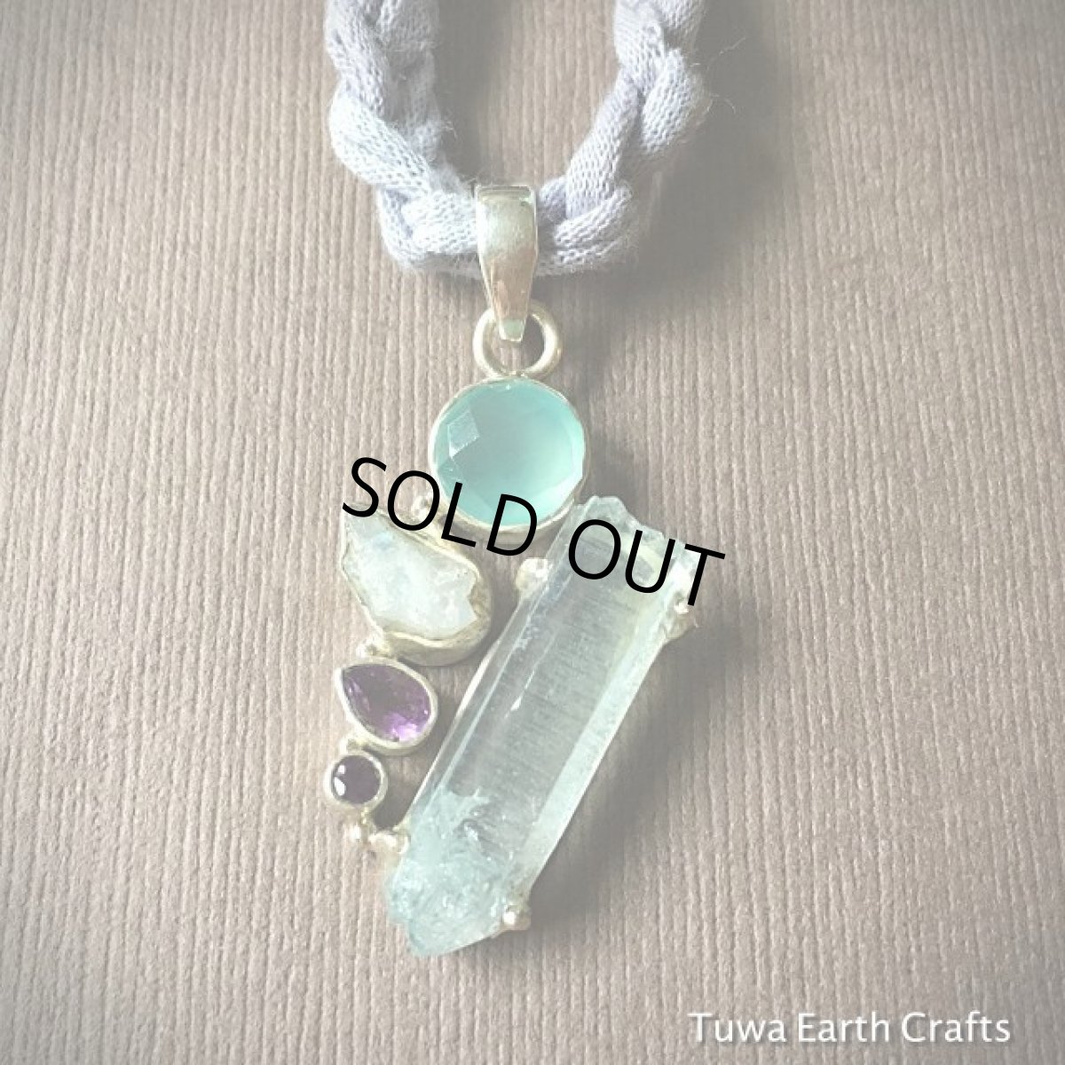 画像10: 【オーラの浄化・自己表現力アップ・良運を引き寄せる】1点物 アクアオーラ ペンダント with レインボームーンストーン原石&アクアカルセドニー&アメジスト スターリングシルバー ヒーリングジュエリー (10)