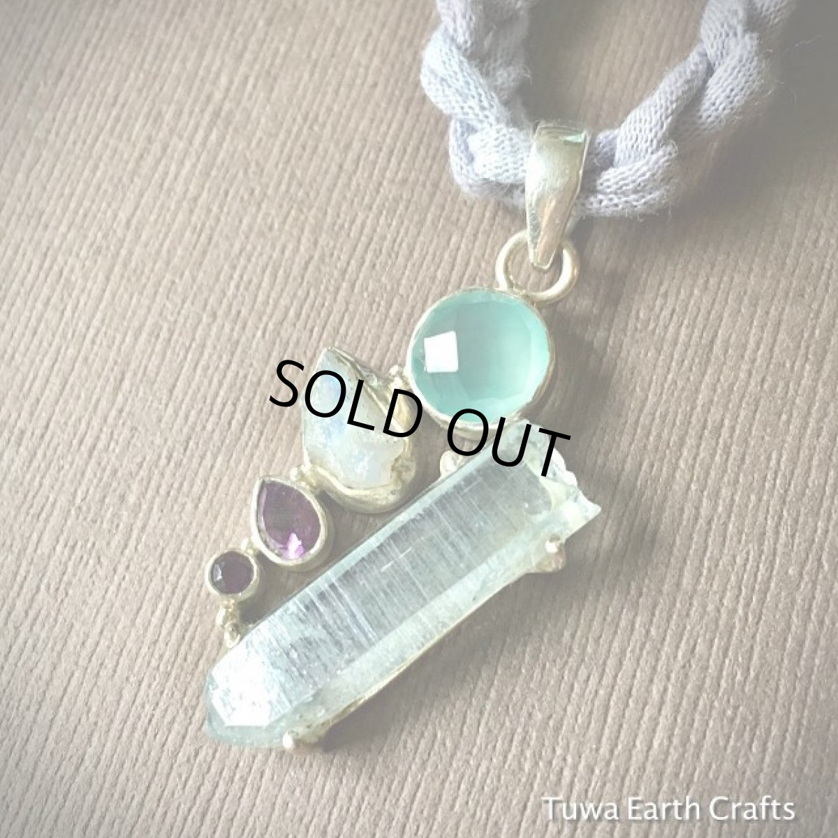画像11: 【オーラの浄化・自己表現力アップ・良運を引き寄せる】1点物 アクアオーラ ペンダント with レインボームーンストーン原石&アクアカルセドニー&アメジスト スターリングシルバー ヒーリングジュエリー (11)