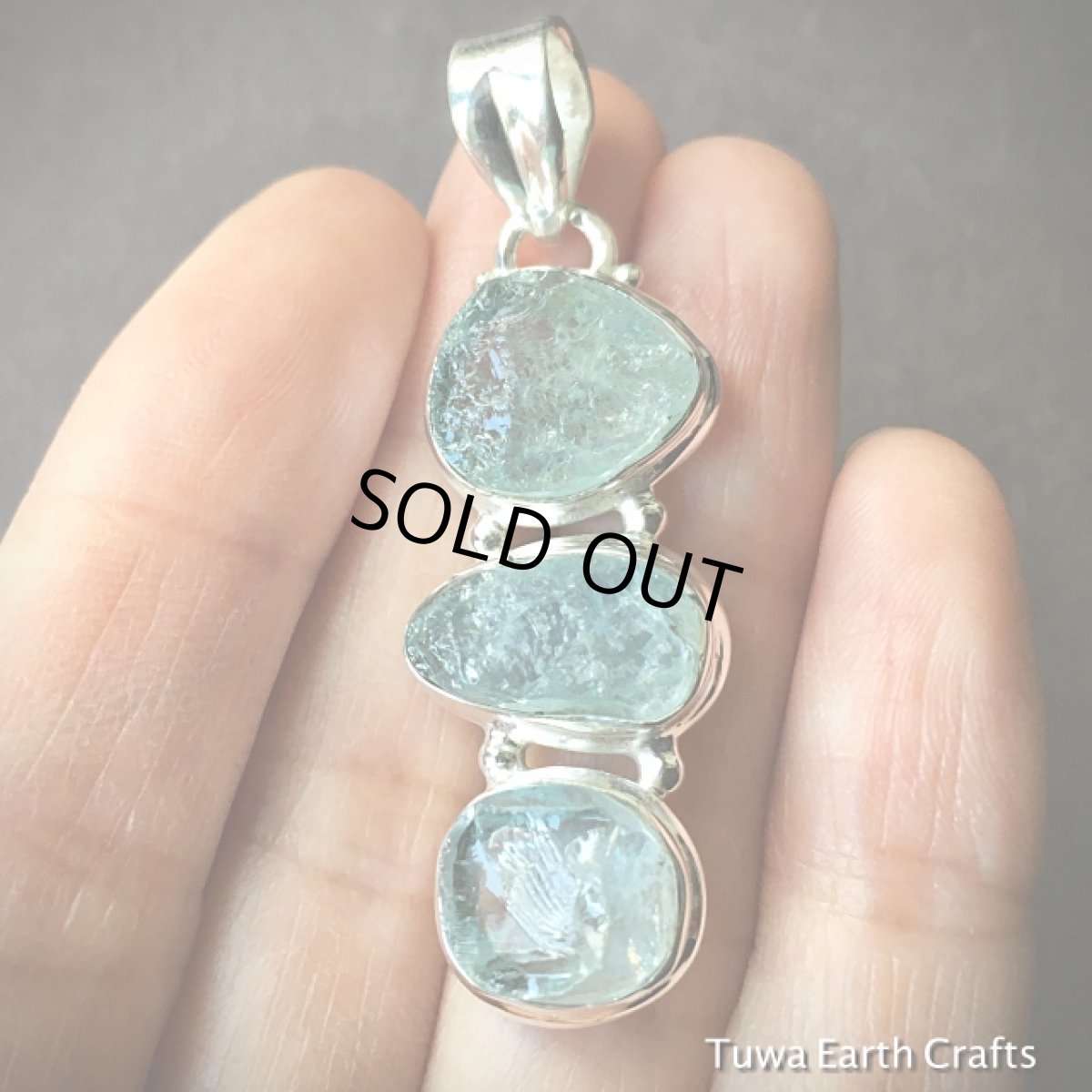 画像2: 【富・幸福のシンボル】1点物★大ぶり天然アクアマリン原石（ブラジル産）★ペンダントトップ★スターリングシルバー★デザイナーズジュエリー★天然石パワーストーン (2)