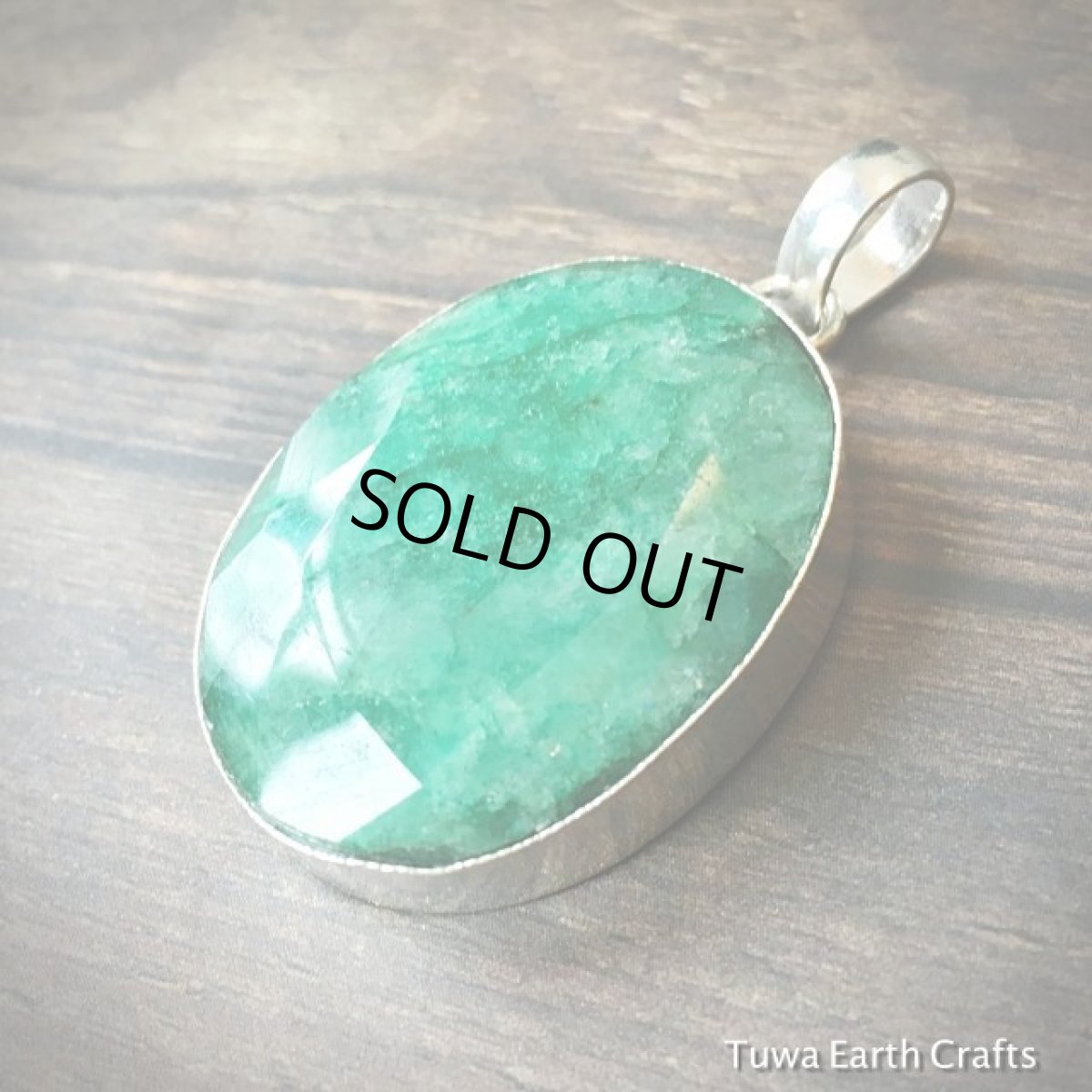 画像2: １点物　BIG大ぶり★コロンビア産 天然エメラルド ペンダントトップ*星形きらきらカット入り*シルバー (2)