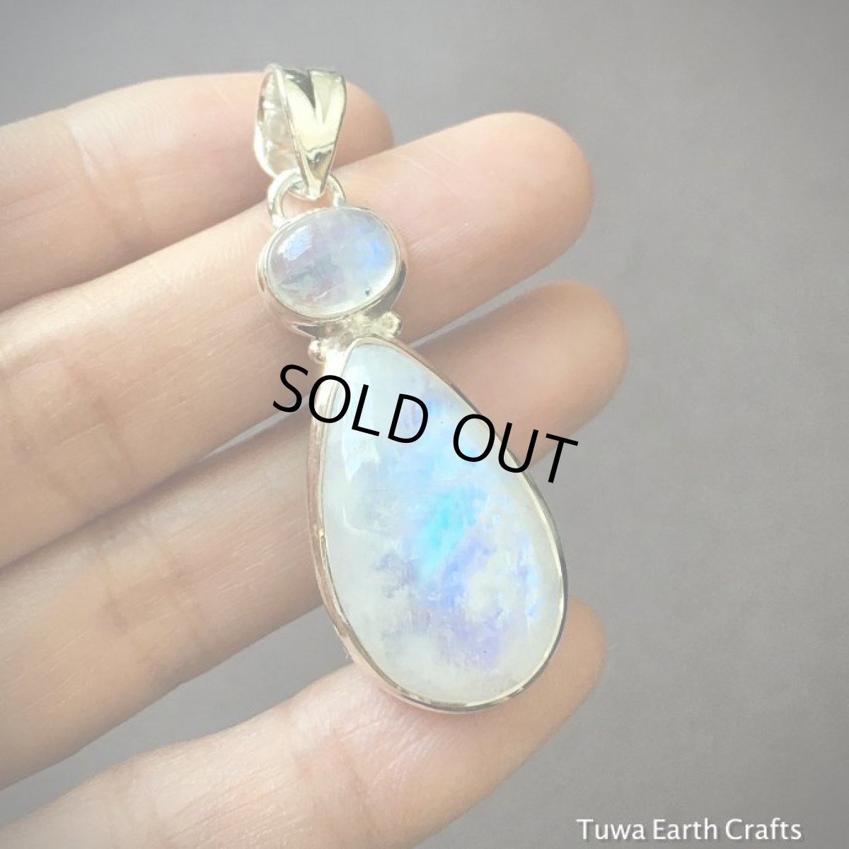 画像2: 1点物　極上レインボームーンストーン２石使いペンダントトップ★スターリングシルバー　パワーストーン　天然石 (2)