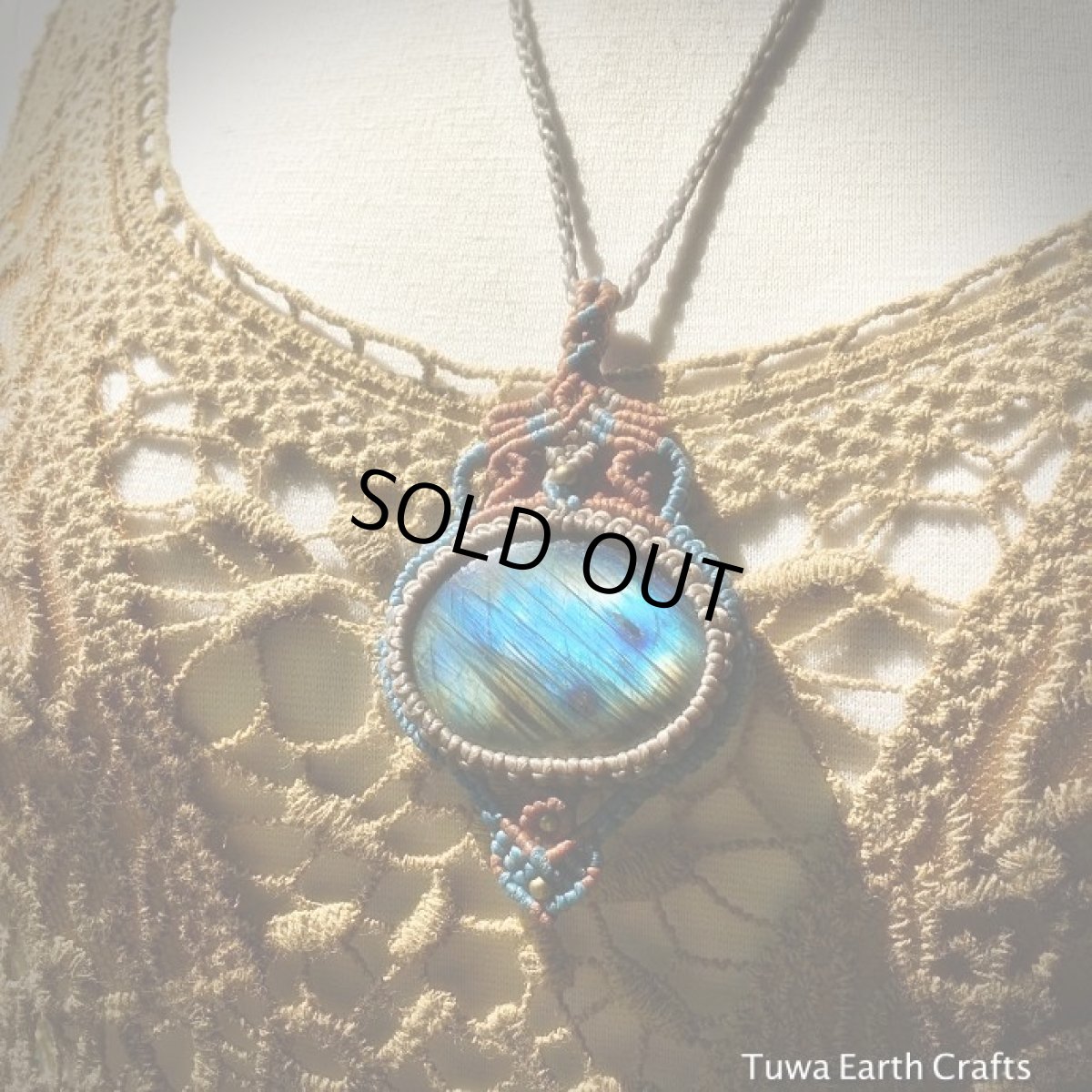 画像14: 【夢の実現をサポート】高品質ブルー・ゴールド大ぶりラブラドライト　ネックレス*1点物マクラメ編みジュエリー　天然石パワーストーンアクセサリー (14)