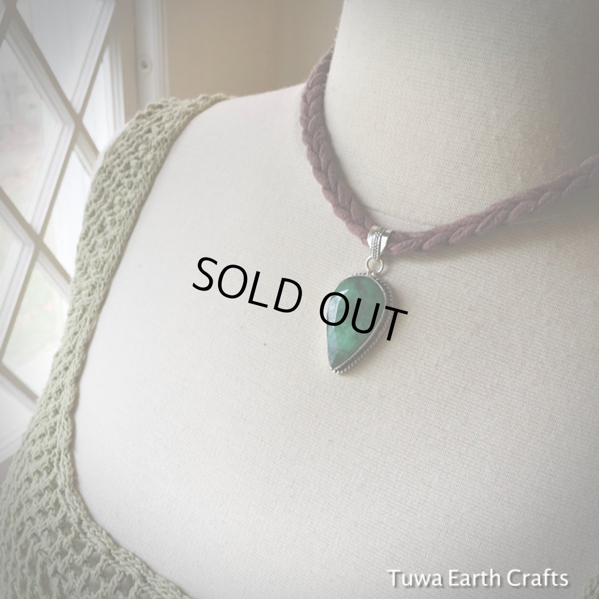 画像8: 大ぶり★コロンビア産 天然エメラルド ペンダントトップ*きらきらカット入り*シルバー (8)