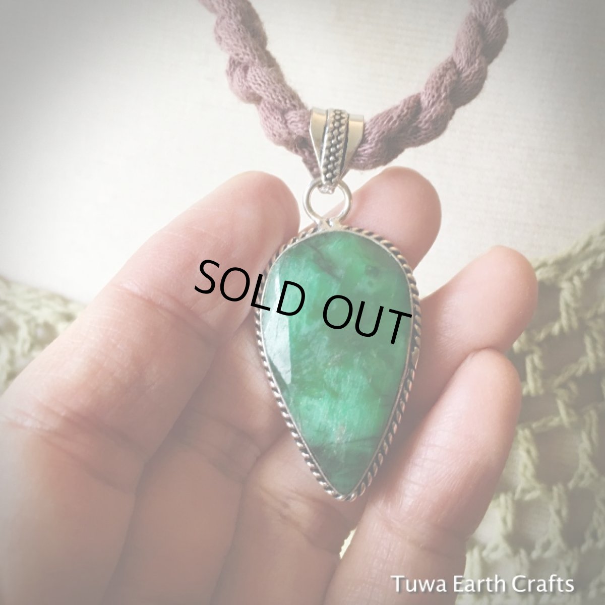 画像10: 大ぶり★コロンビア産 天然エメラルド ペンダントトップ*きらきらカット入り*シルバー (10)