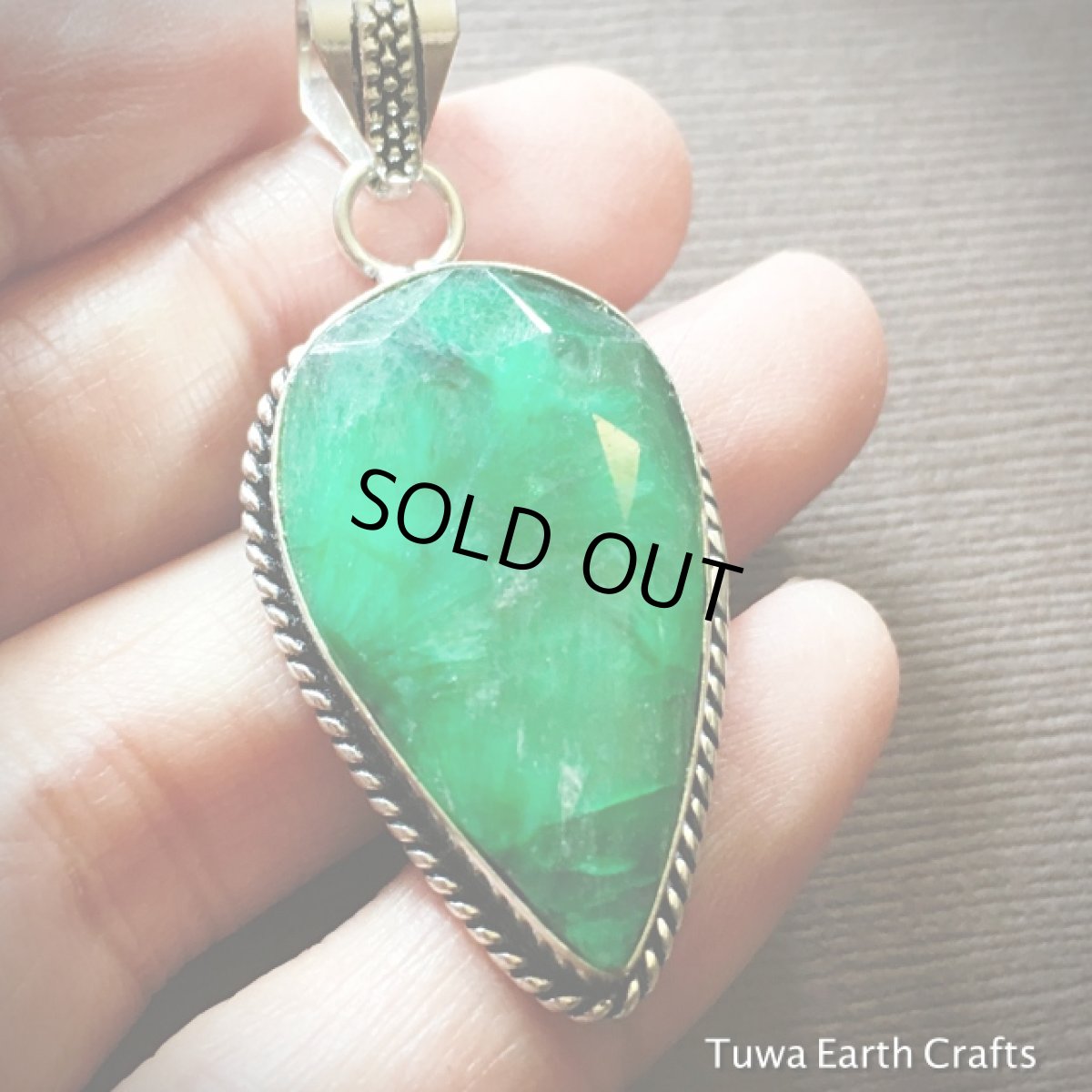 画像3: 大ぶり★コロンビア産 天然エメラルド ペンダントトップ*きらきらカット入り*シルバー (3)