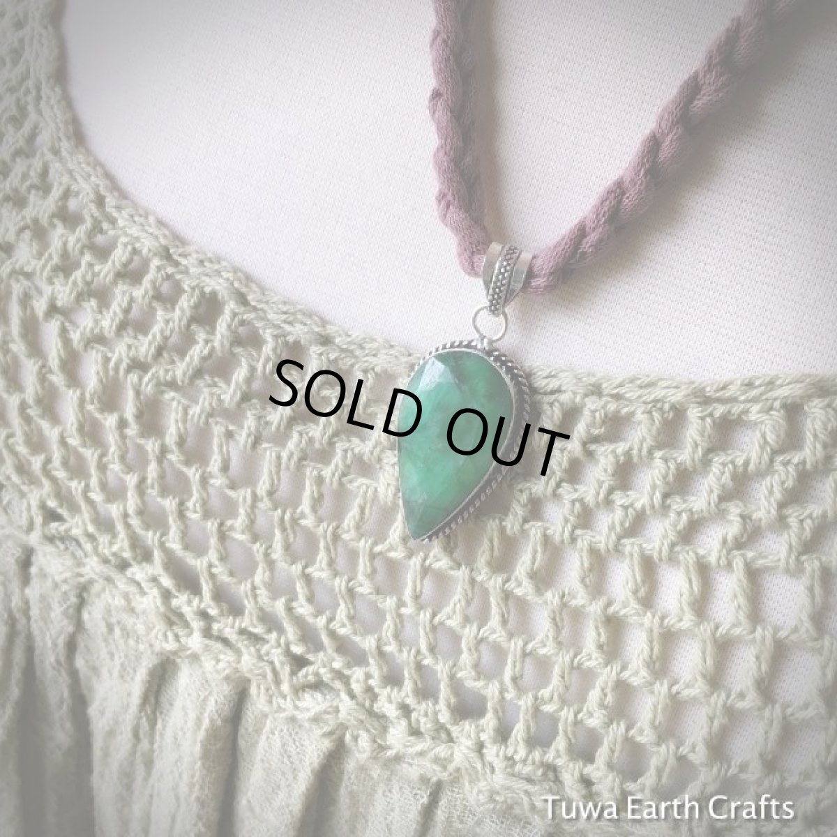 画像9: 大ぶり★コロンビア産 天然エメラルド ペンダントトップ*きらきらカット入り*シルバー (9)