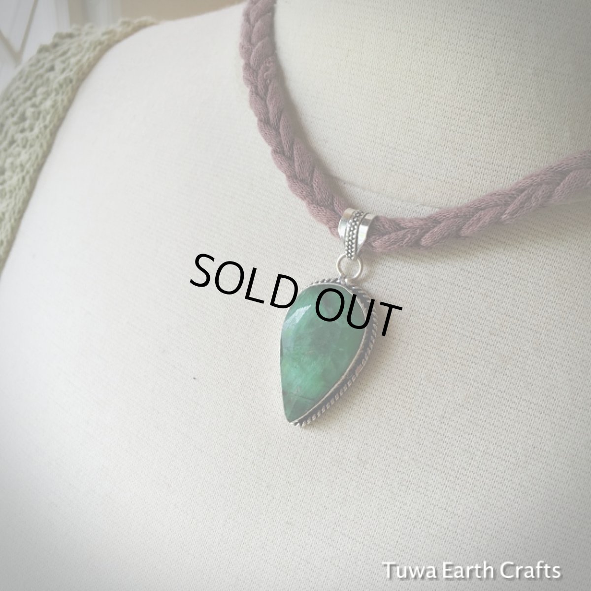 画像7: 大ぶり★コロンビア産 天然エメラルド ペンダントトップ*きらきらカット入り*シルバー (7)