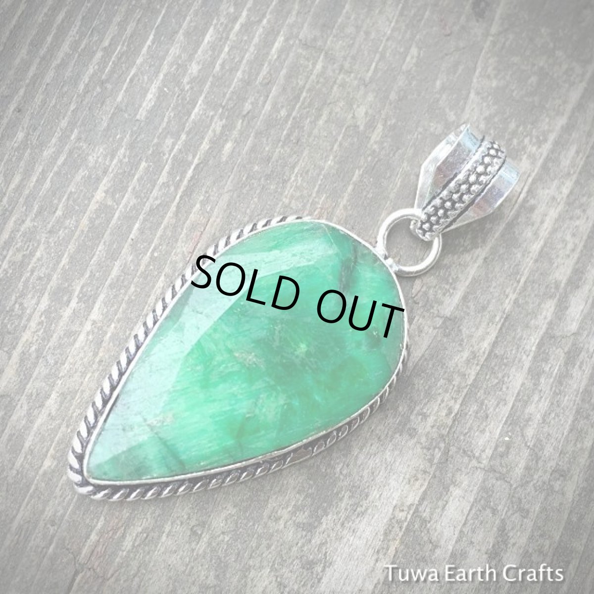 画像14: 大ぶり★コロンビア産 天然エメラルド ペンダントトップ*きらきらカット入り*シルバー (14)