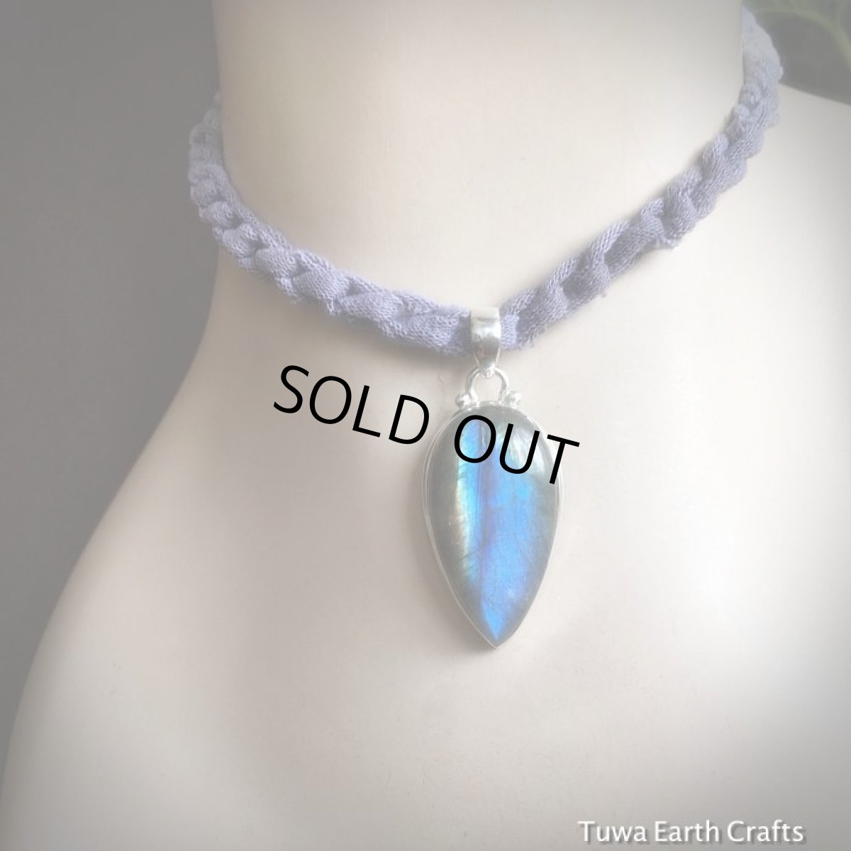 画像2: １点物　大ぶりブルーシラー♪ ラブラドライト　ペンダントトップ　天然石パワーストーン　アクセサリー (2)