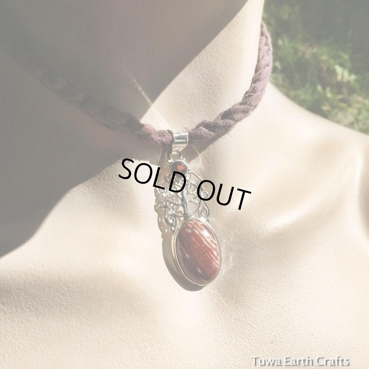 画像8: アウトレット３０％OFF♪【自然回帰の石】生命の樹デザイン♪ スネークスキンジャスパー1点物ペンダントトップwithガーネット★グラウンディング　天然石アクセサリー (8)