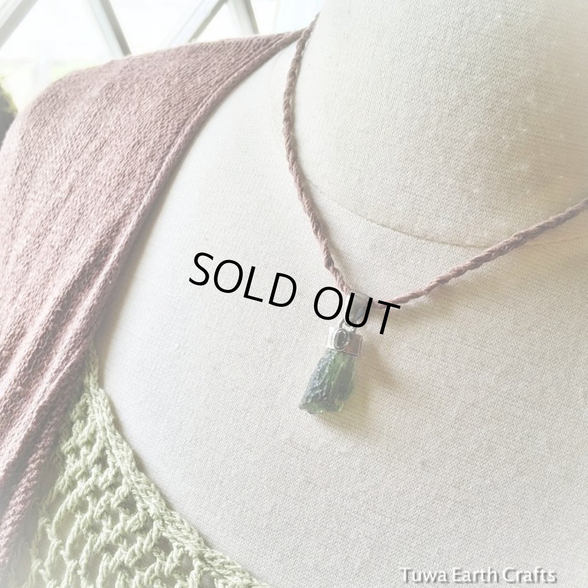 画像6: １点物 モルダバイト原石＆ハーキマーダイヤモンド　ペンダントトップ ヒーリングストーン  鉱物・ミネラル スターリングシルバー (6)