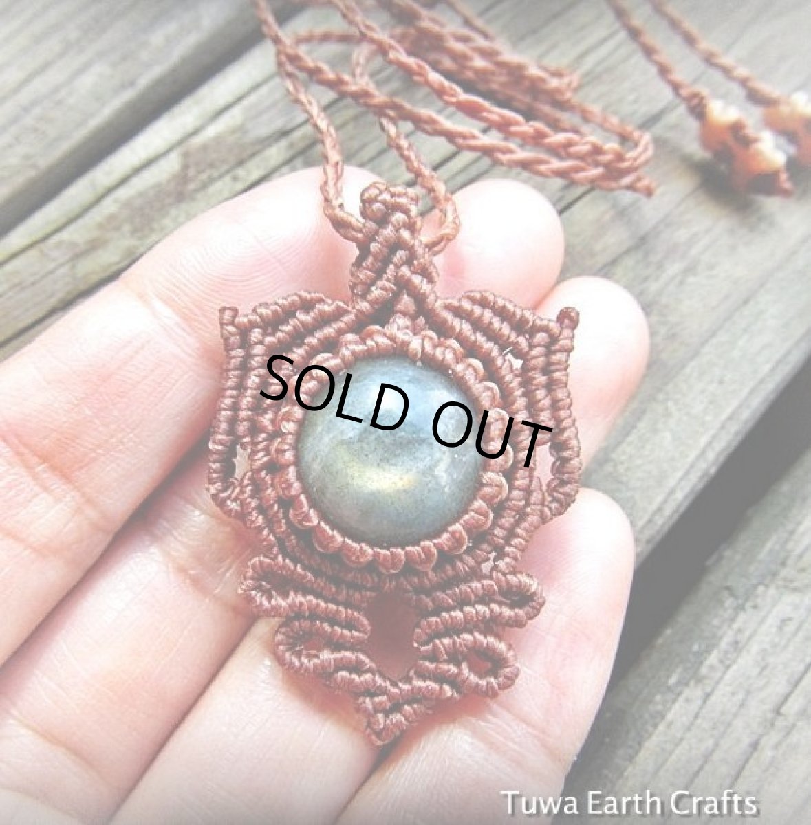 画像2: ログインで３０％OFF♪ 1点物☆まんまるラブラドライト★デザインネックレス★天然石パワーストーン★マクラメ (2)