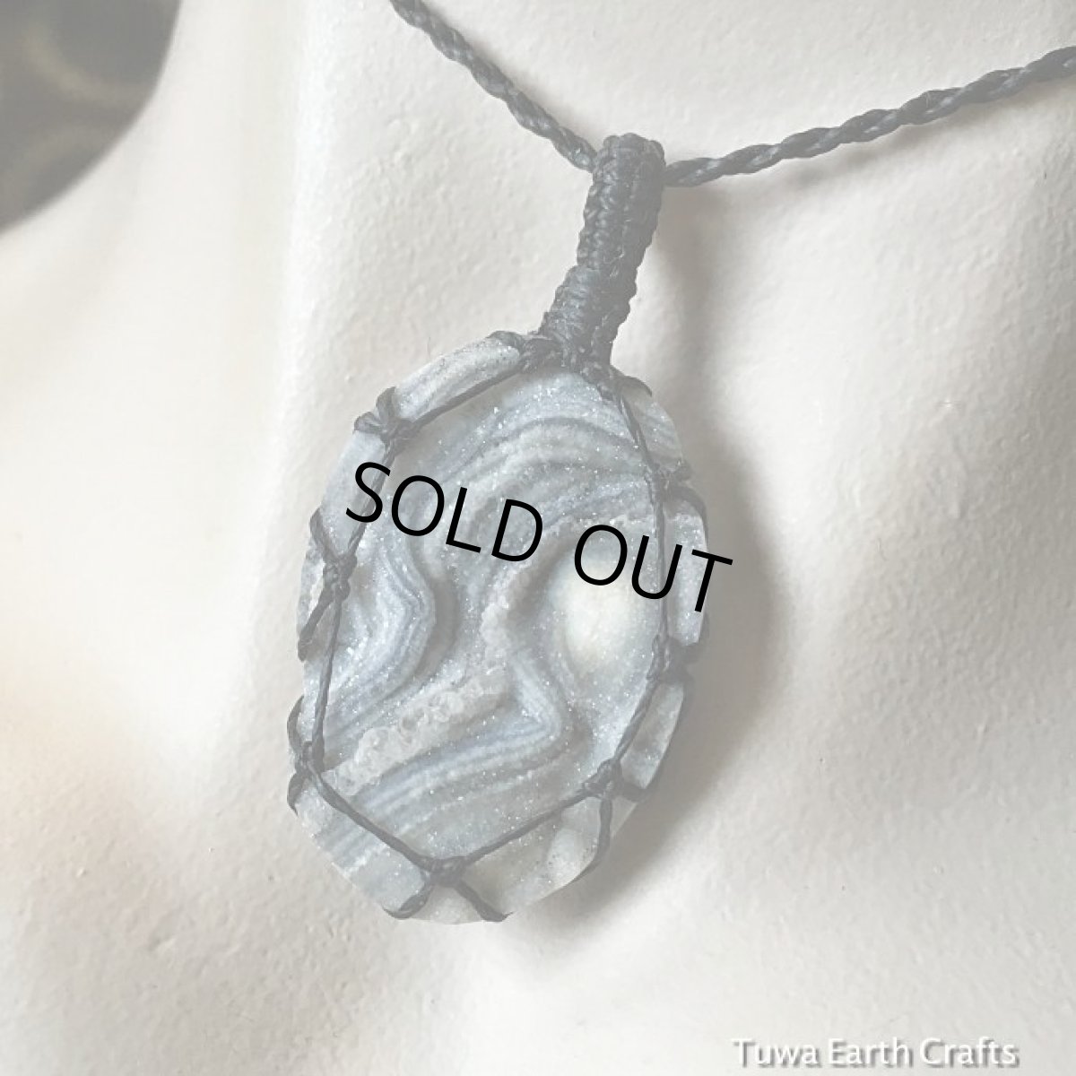 画像9: 高品質カルセドニーローズ　アモライト　ドゥルージー　ペンダント/ネックレス　シンプル　1点物★ヒーリングストーン原石スピリチュアル＊マクラメ編みアクセサリー＊天然石パワーストーン (9)