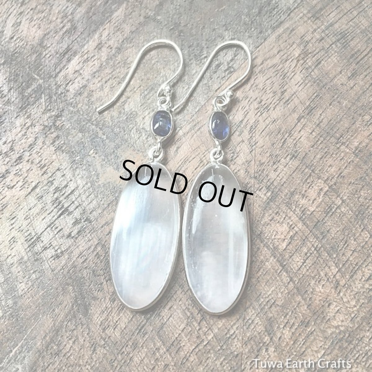 画像3: 虹入り♪ 1点物大ぶり高品質セレナイト＆ブラジル産宝石質カイヤナイト ピアス★スターリングシルバー★ヒーリングストーン (3)