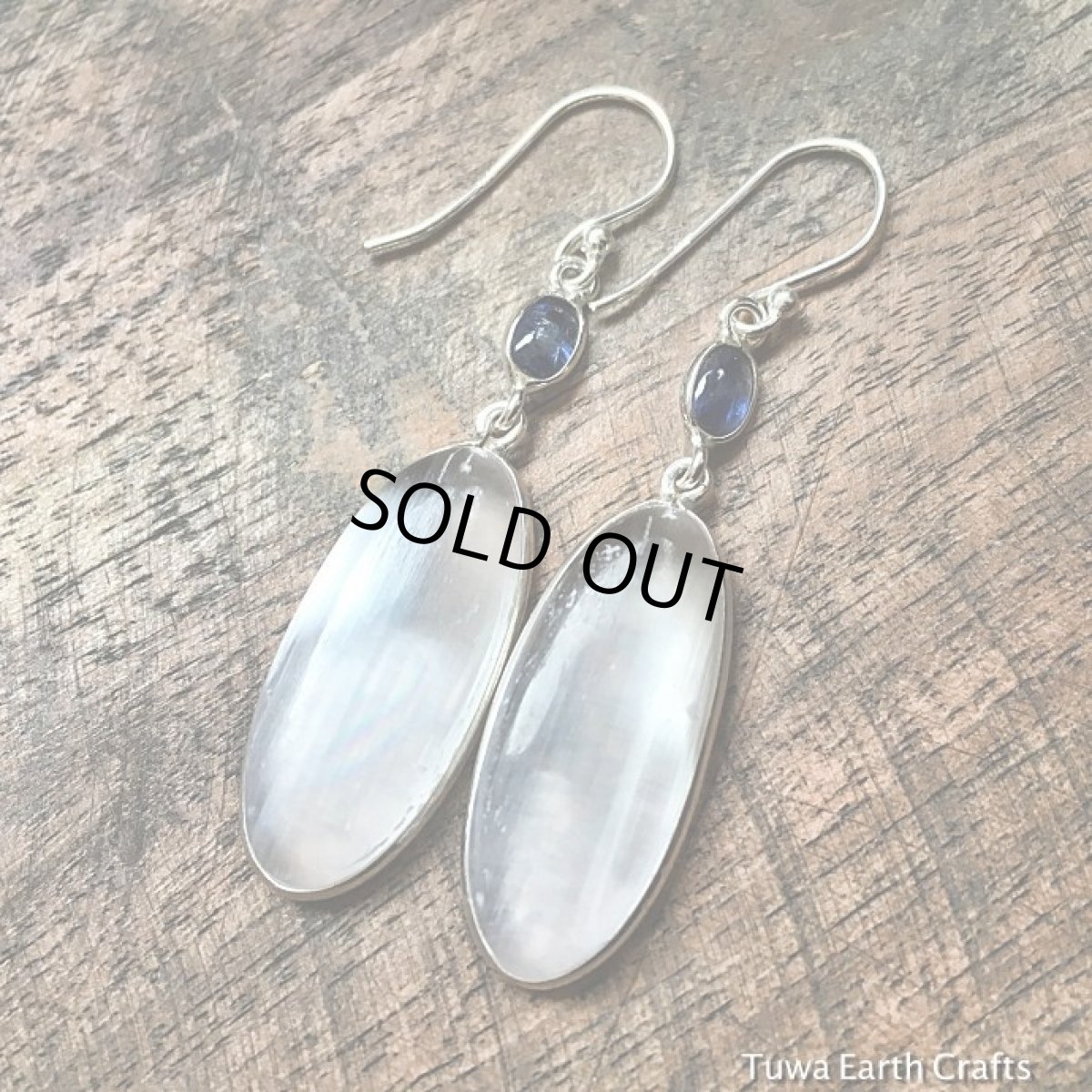 画像5: 虹入り♪ 1点物大ぶり高品質セレナイト＆ブラジル産宝石質カイヤナイト ピアス★スターリングシルバー★ヒーリングストーン (5)