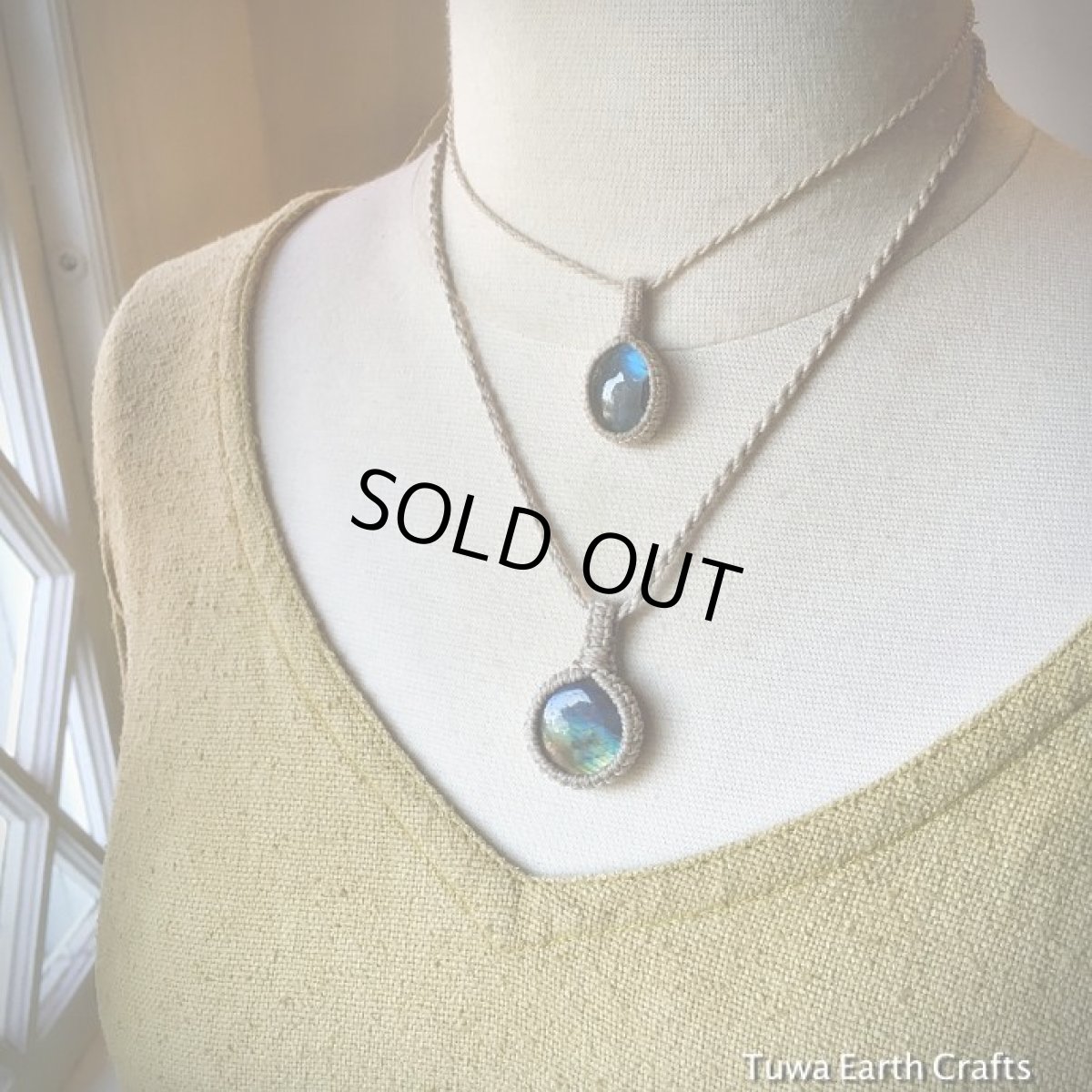 画像16: 【夢の実現をサポート】オーロラ色　神秘的シラー♪ 満月型ラブラドライト　ペンダント/ネックレス*ブルーグリーン系ラブラドレッセンス*シンプル*マクラメ*天然石パワーストーンアクセサリー (16)