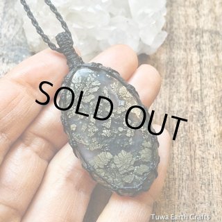 マーカサイトインアゲート×ブラックサンストーン ペンダント