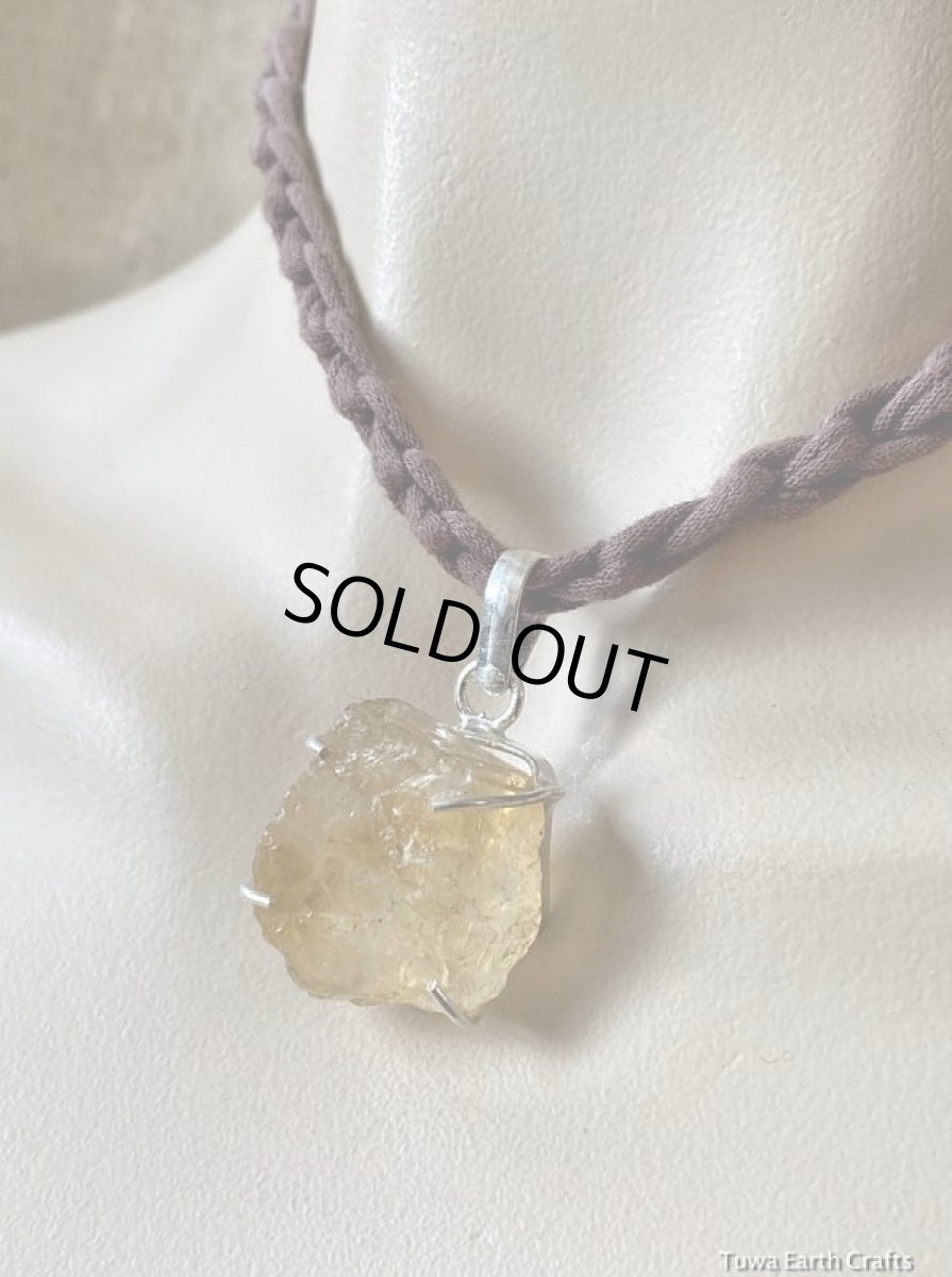 画像10: 【開運・ヒーリング】大ぶりシトリン原石1点物ペンダントトップ★天然石アクセサリー (10)