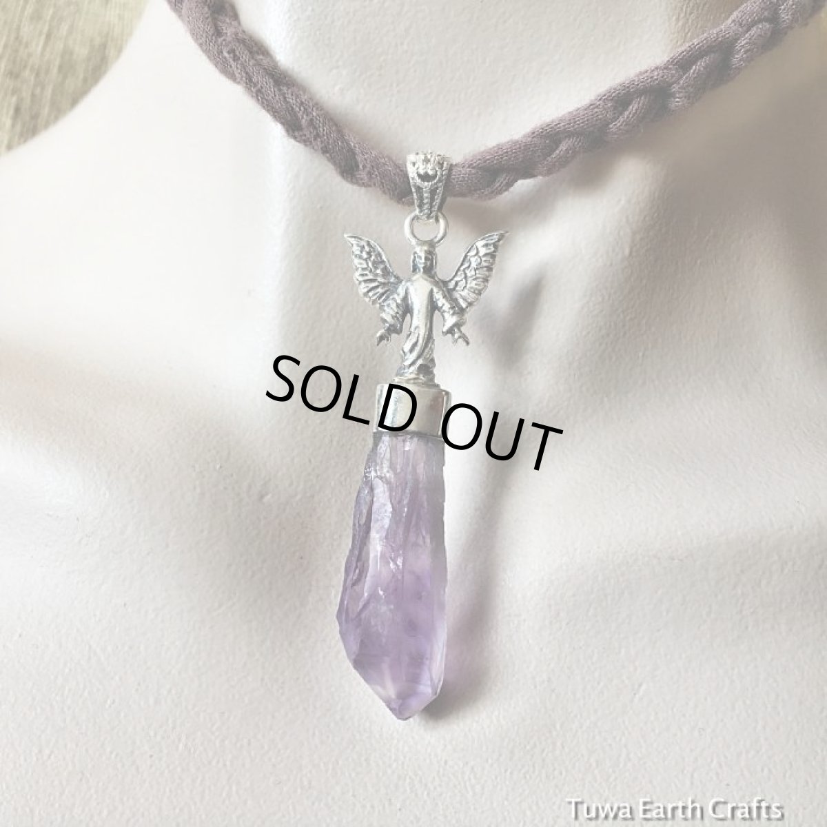 画像10: 【浄化・癒し】1点物　ウルグアイ産アメシスト/アメジスト原石ポイント　ペンダントトップ*エンジェル天使デザイン＊2月誕生石　紫水晶　鉱物　パワーストーン天然石　アクセサリー (10)