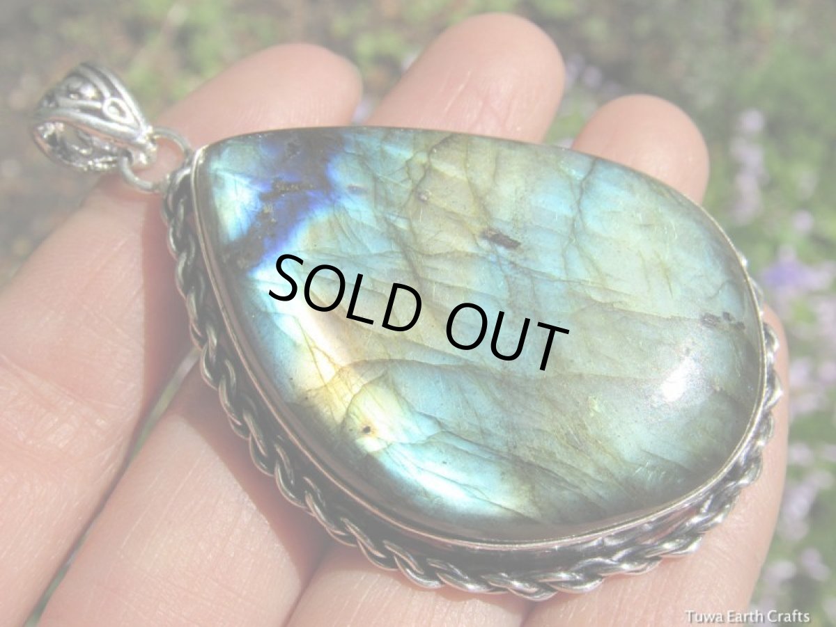 画像7: 1点物　石全長４.５cm大ぶりラブラドライト ペンダントトップ★ビッグサイズ　パワーストーン天然石アクセサリー (7)