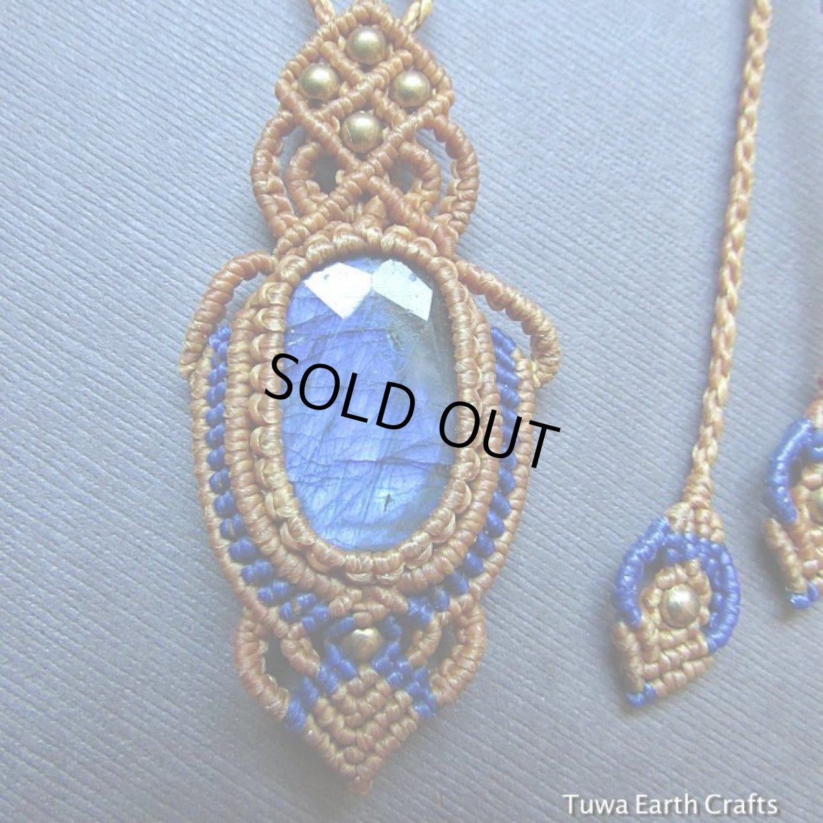 画像2: 【夢の実現をサポート】１点物　ブルーシラー　高品質ラブラドライト ネックレス　ペンダント　天然石マクラメ編みアクセサリー (2)