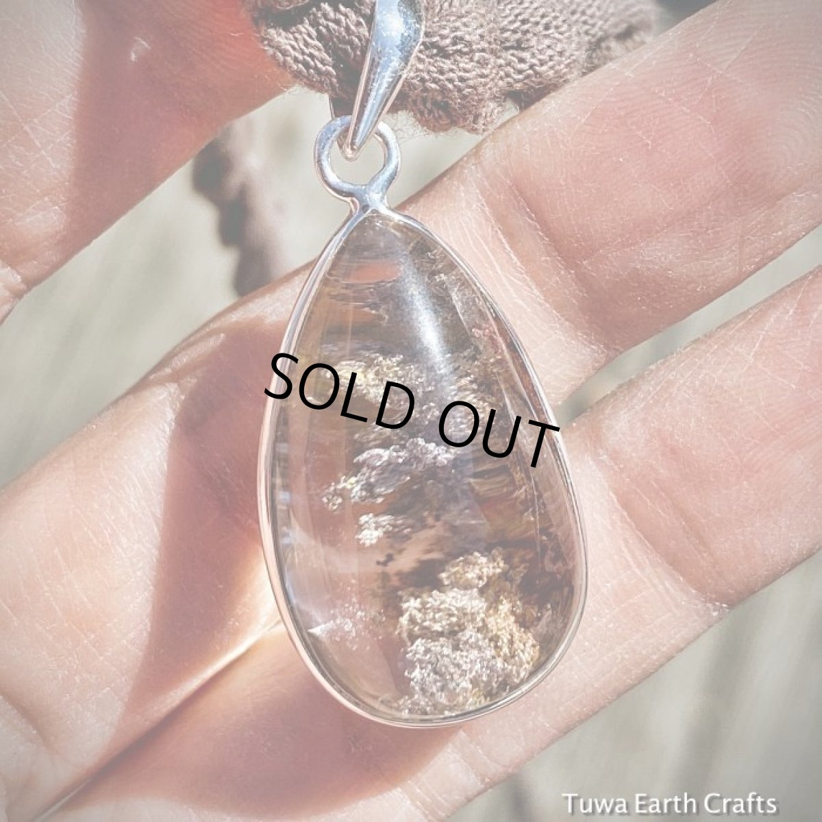 画像10: 【ヒーリング・開運・大地との繋がり】高品質ガーデンクォーツ　ペンダントトップ★庭園水晶★天然石パワーストーンアクセサリー (10)