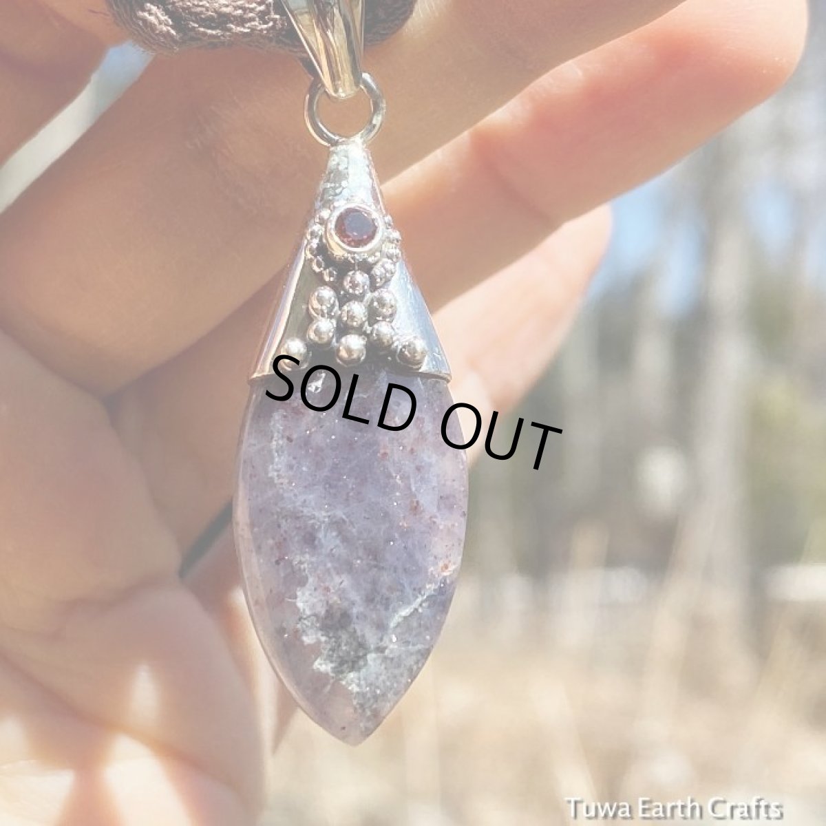 画像4: 銀河色♪ アイオライトサンストーン&ガーネット  ペンダントトップ★ヒーリングストーン　アクセサリー　スターリングシルバー (4)