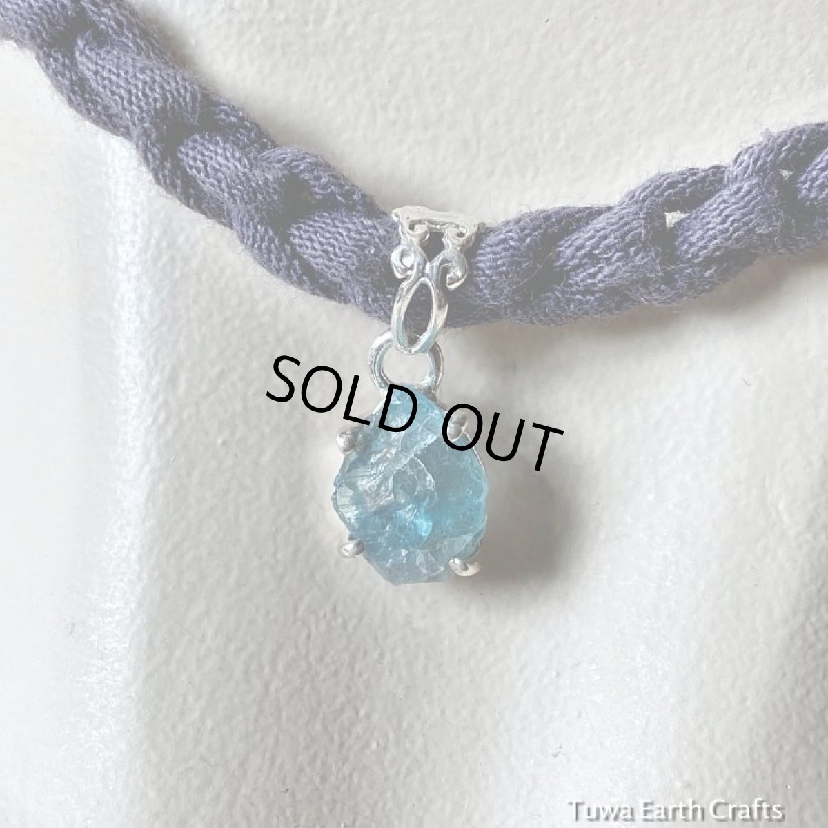 画像6: 【富・幸福のシンボル】虹入り♪ 高品質 天然アクアマリン（ブラジル産）原石　ペンダントトップ★１点ものスターリングシルバー　3月誕生石　天然石パワーストーン (6)