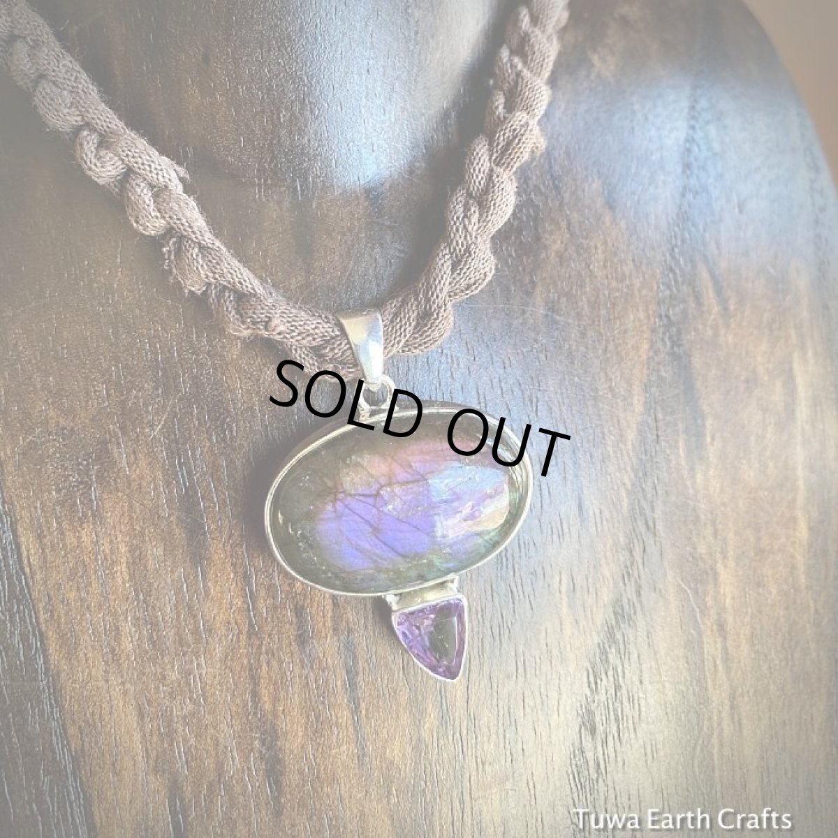 画像10: 1点物　レア希少 パープル・ピンク 大ぶりスペクトロライト（フィンランド産ラブラドライト）&宝石質アメジスト ペンダントトップ★天然石パワーストーンアクセサリー　ヒーリングストーン お守りジュエリー (10)