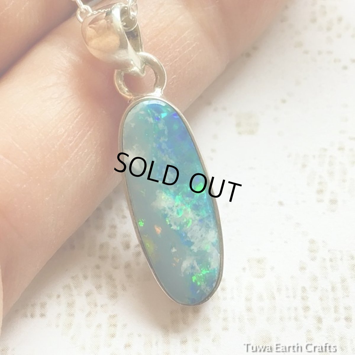 画像4: １点もの　高品質オーストラリア産オパール ペンダントトップ　チェーン付き　ヒーリングストーン天然石アクセサリーお守りジュエリー (4)