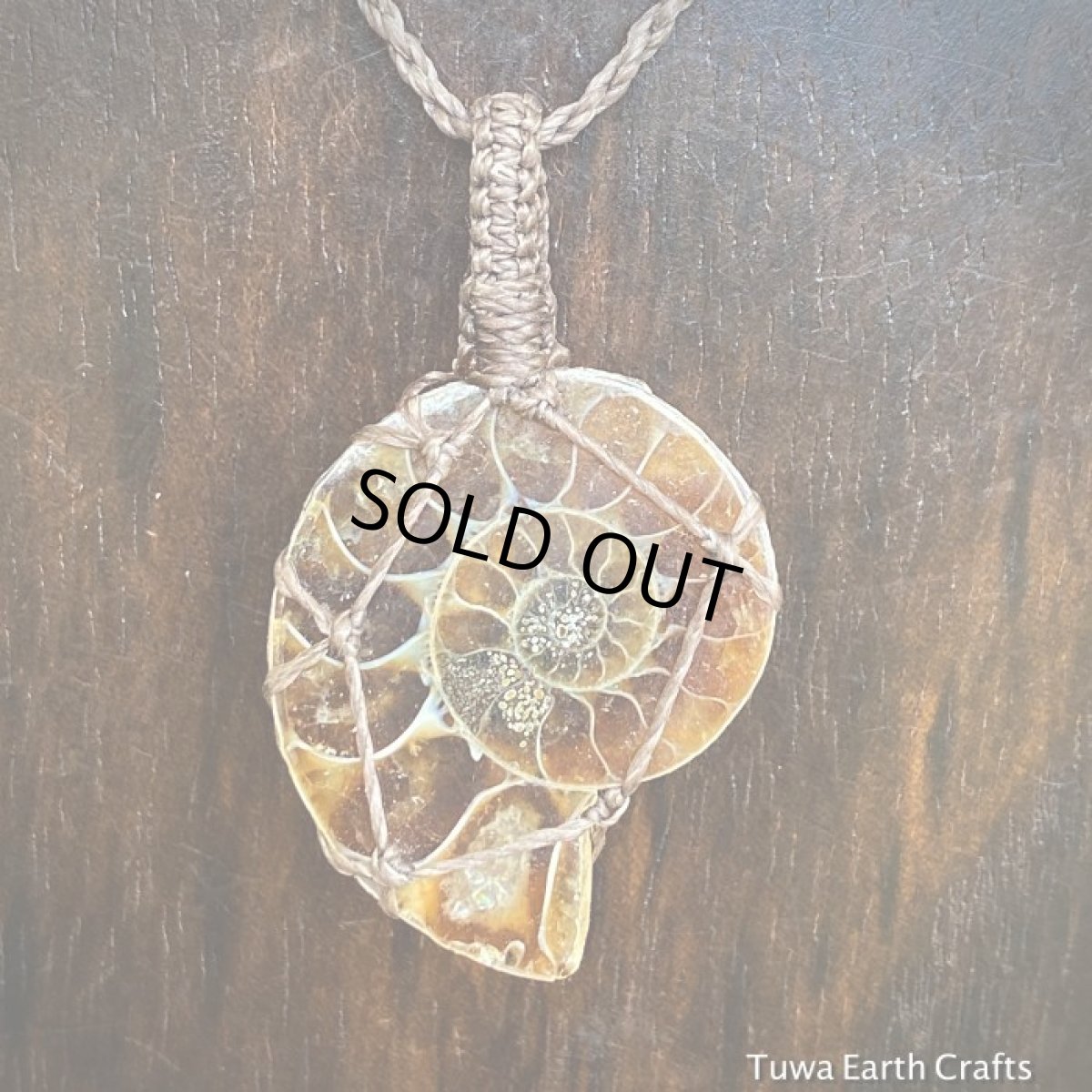 画像8: 【グラウンディング】太古の昔からの贈り物♪ アンモナイト化石シンプルネックレス*天然石お守りネックレス　ヒーリングジュエリー　ハンドメイド　マクラメ (8)