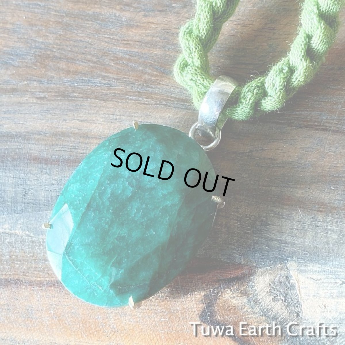 画像17: 大ぶり高品質 天然エメラルド ペンダントトップ★貴石　5月誕生石　ヒーリングジュエリー　天然石アクセサリー　お守り (17)