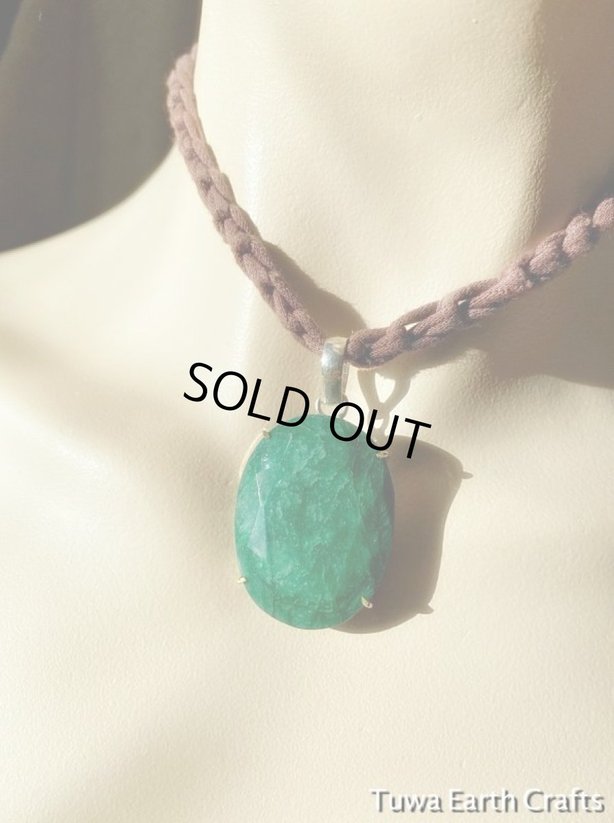 画像12: 大ぶり高品質 天然エメラルド ペンダントトップ★貴石　5月誕生石　ヒーリングジュエリー　天然石アクセサリー　お守り (12)