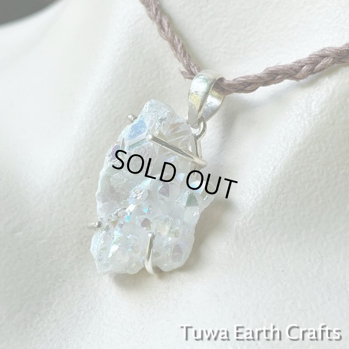 画像12: 1点もの　キラキラ高品質エンジェルオーラ原石ペンダントトップ*オーラ水晶クラスター*クリスタルヒーリングストーンお守りジュエリー 天然石パワーストーン (12)