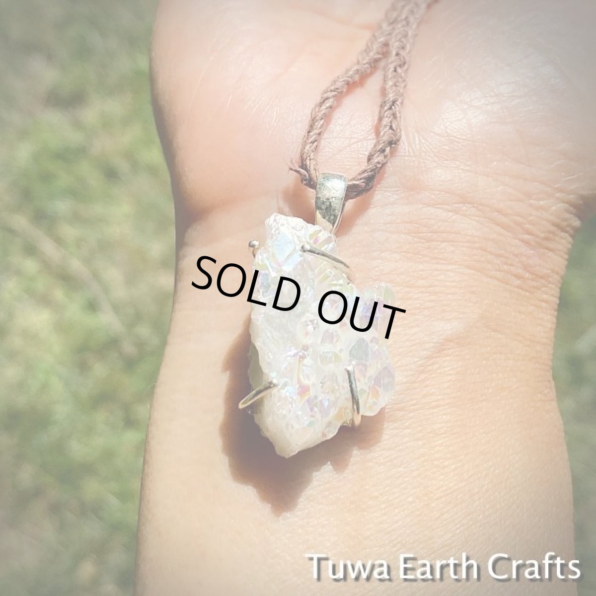 画像17: 1点もの　キラキラ高品質エンジェルオーラ原石ペンダントトップ*オーラ水晶クラスター*クリスタルヒーリングストーンお守りジュエリー 天然石パワーストーン (17)