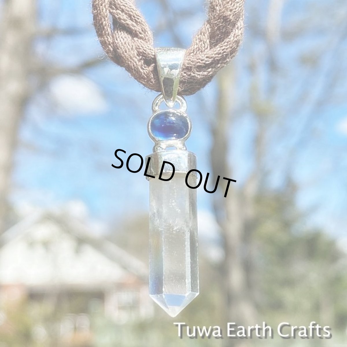 画像4: 【浄化・魔除け・お守り】1点物　高品質　天然水晶ポイント＆カイヤナイト 　ペンダントトップ★ハンドメイド　お守りジュエリー天然石ヒーリングアクセサリー　4月誕生石 (4)