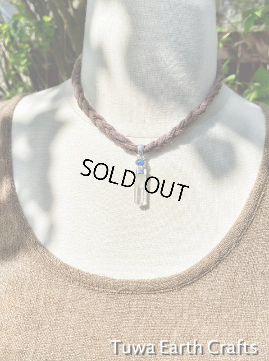 画像10: 【浄化・魔除け・お守り】1点物　高品質　天然水晶ポイント＆カイヤナイト 　ペンダントトップ★ハンドメイド　お守りジュエリー天然石ヒーリングアクセサリー　4月誕生石 (10)