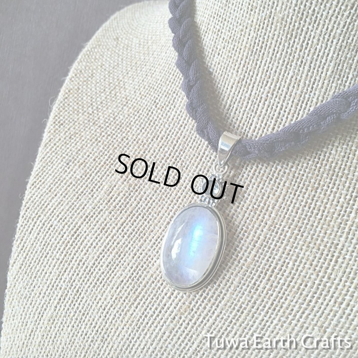 画像9: ちょこっと訳あり30％OFF♪ 1点物　高品質ブルームーンストーン&宝石質きらきらブルートパーズ　ペンダントトップ★スターリングシルバー　天然石パワーストーン　アクセサリー (9)