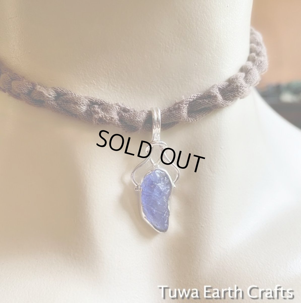 画像9: 【人生を良い方向へ導く】1点物 高品質タンザナイト原石ペンダントトップ　天然石パワーストーン　ジュエリー　ヒーリングストーン  お守りアクセサリー (9)