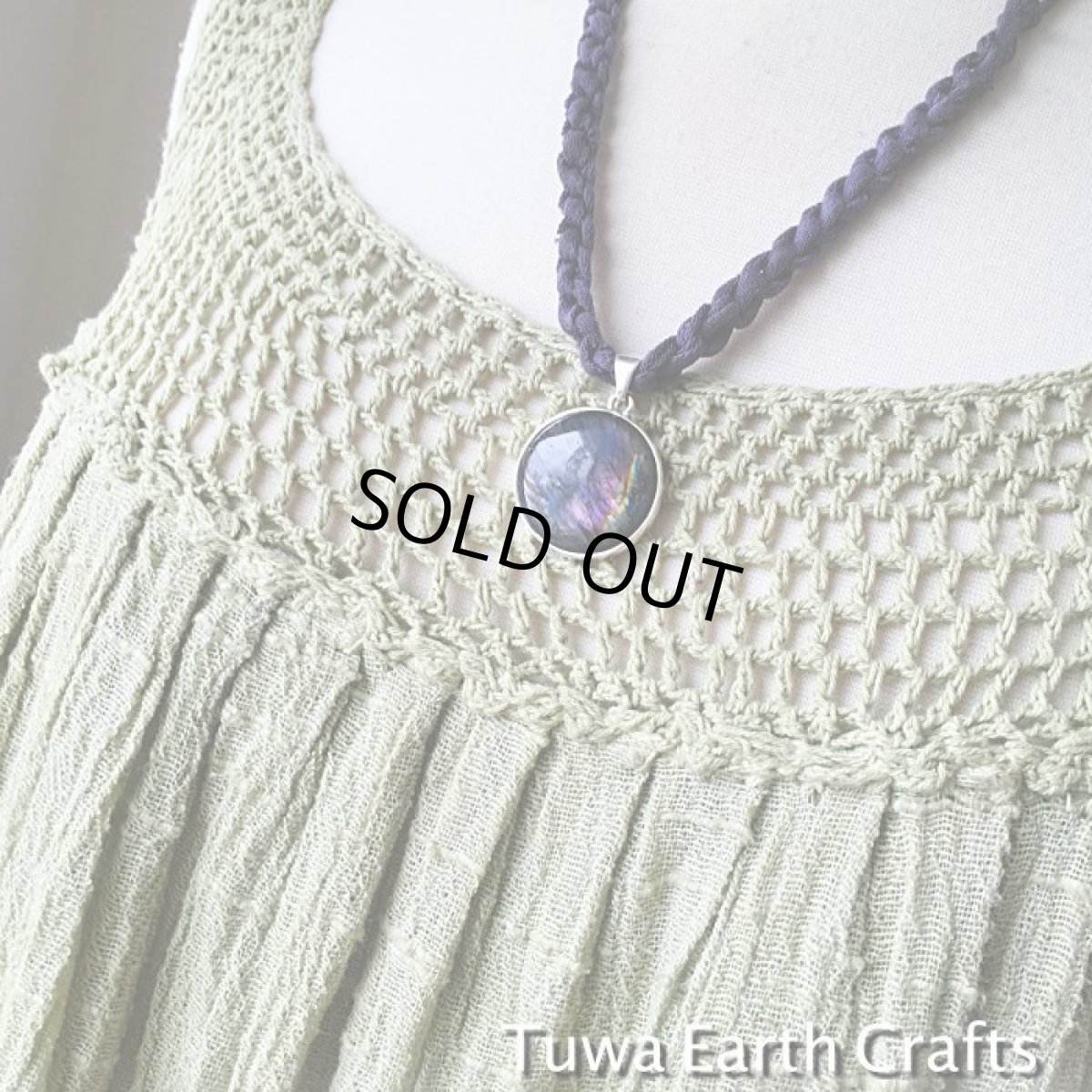 画像14: レア1点もの　パープル〜ピンク 高品質スペクトロライト・ラブラドライト　ペンダントトップ　大ぶり　パワーストーン天然石お守りアクセサリー　ヒーリングジュエリー (14)