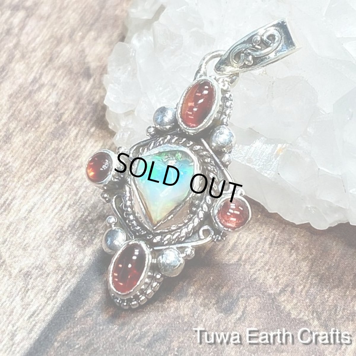 画像2: １点物 高品質エチオピア産オパール原石＆ガーネット ペンダントトップ＊天然石パワーストーンお守りアクセサリー　ヒーリングジュエリー (2)