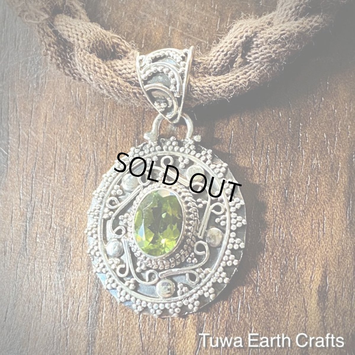 画像7: 【魔除け・厄除け・ポジティブ思考】1点物 高品質きらきらペリドット ペンダントトップ★スターリングシルバー天然石お守りパワーストーンアクセサリー (7)