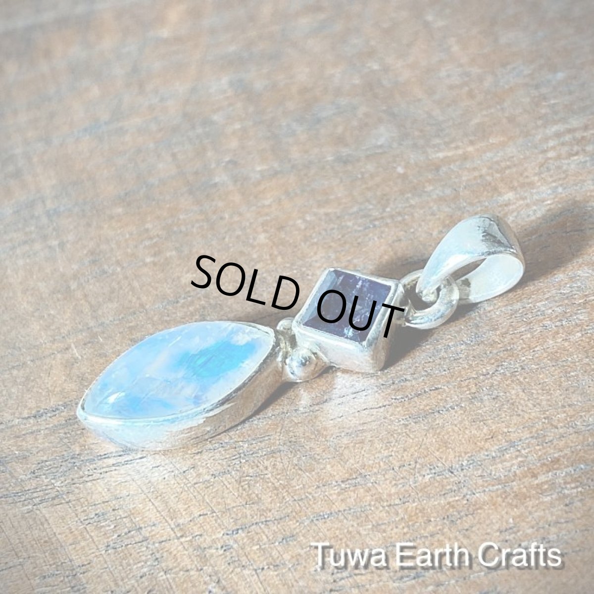 画像6: １点物 高品質ムーンストーン ペンダントトップ with アイオライト ヒーリングストーン ジュエリー 天然石パワーストーンお守りアクセサリー (6)