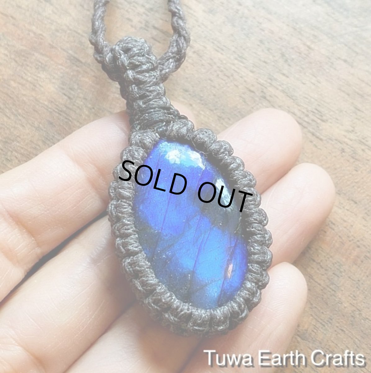 画像9: 神秘的ディープブルー高品質大ぶりラブラドライト ペンダント/ネックレス  シンプル★地球と身体に優しいヘンプ素材 ナチュラル天然素材オーガニックファッション 天然石パワーストーンお守りマクラメアクセサリー (9)