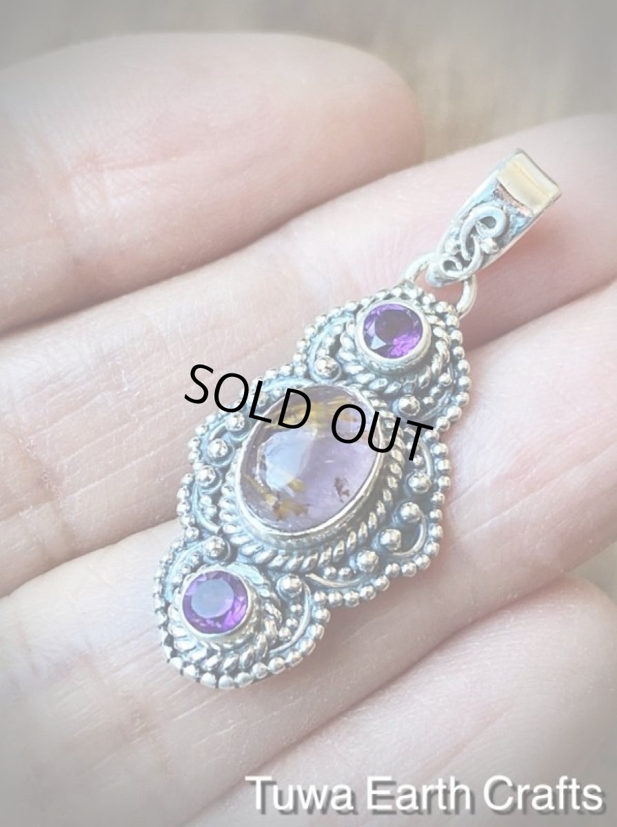 画像8: 【運気アップ・ヒーリング】1点物 高品質スーパーセブン/セイクリッドセブン（カコクセナイトinアメジスト）＆きらきらアメジスト ペンダントトップ★ヒーリングストーンお守りジュエリー天然石パワーストーンアクセサリー (8)