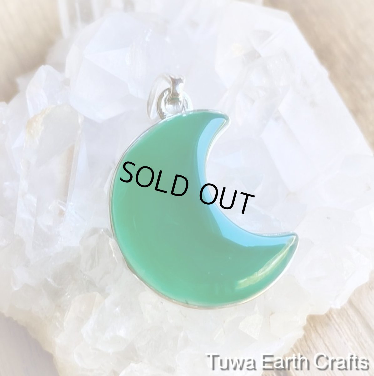 画像5: 三日月型🌙 高品質グリーンオニキス ペンダントトップ★グリーン瑪瑙アゲート パワーストーンお守り天然石アクセサリー　ヒーリングストーン ジュエリー (5)