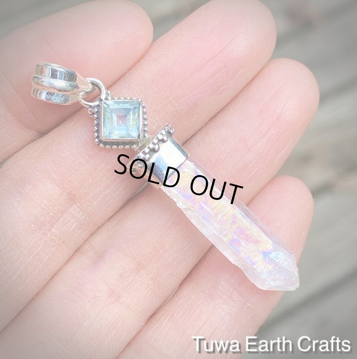 画像7: 1点物 オーロラ色 高品質エンジェルオーラ/レインボーオーラ ペンダントトップ with 宝石質ブルートパーズ*ヒーリングクリスタルアクセサリー天然石お守りジュエリー (7)