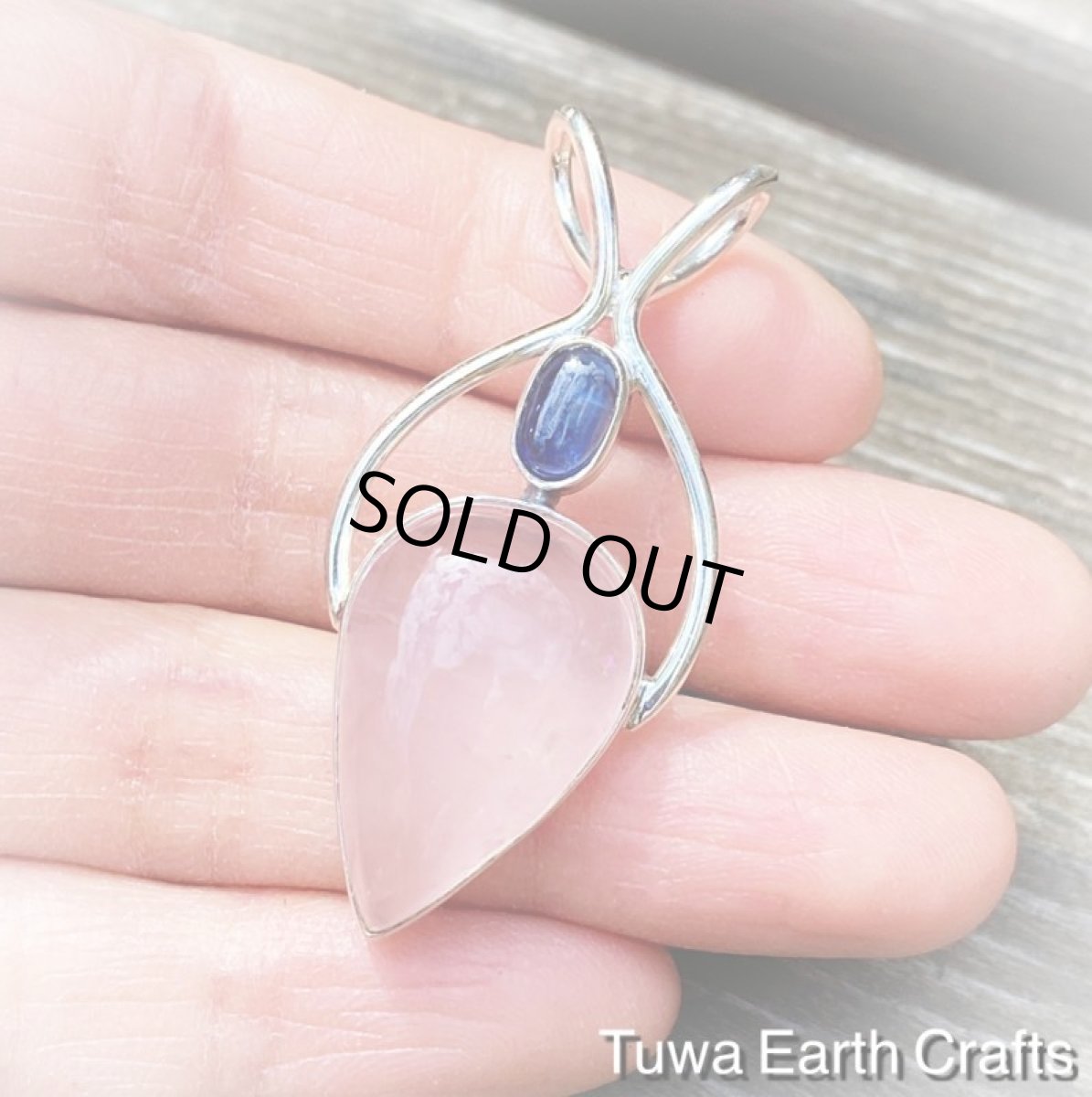 画像4: 【自己肯定・自信】1点物大ぶり高品質ローズクォーツ ペンダントトップ with ブルーカイヤナイト★パワーストーン天然石アクセサリー ヒーリングストーンお守りジュエリー (4)